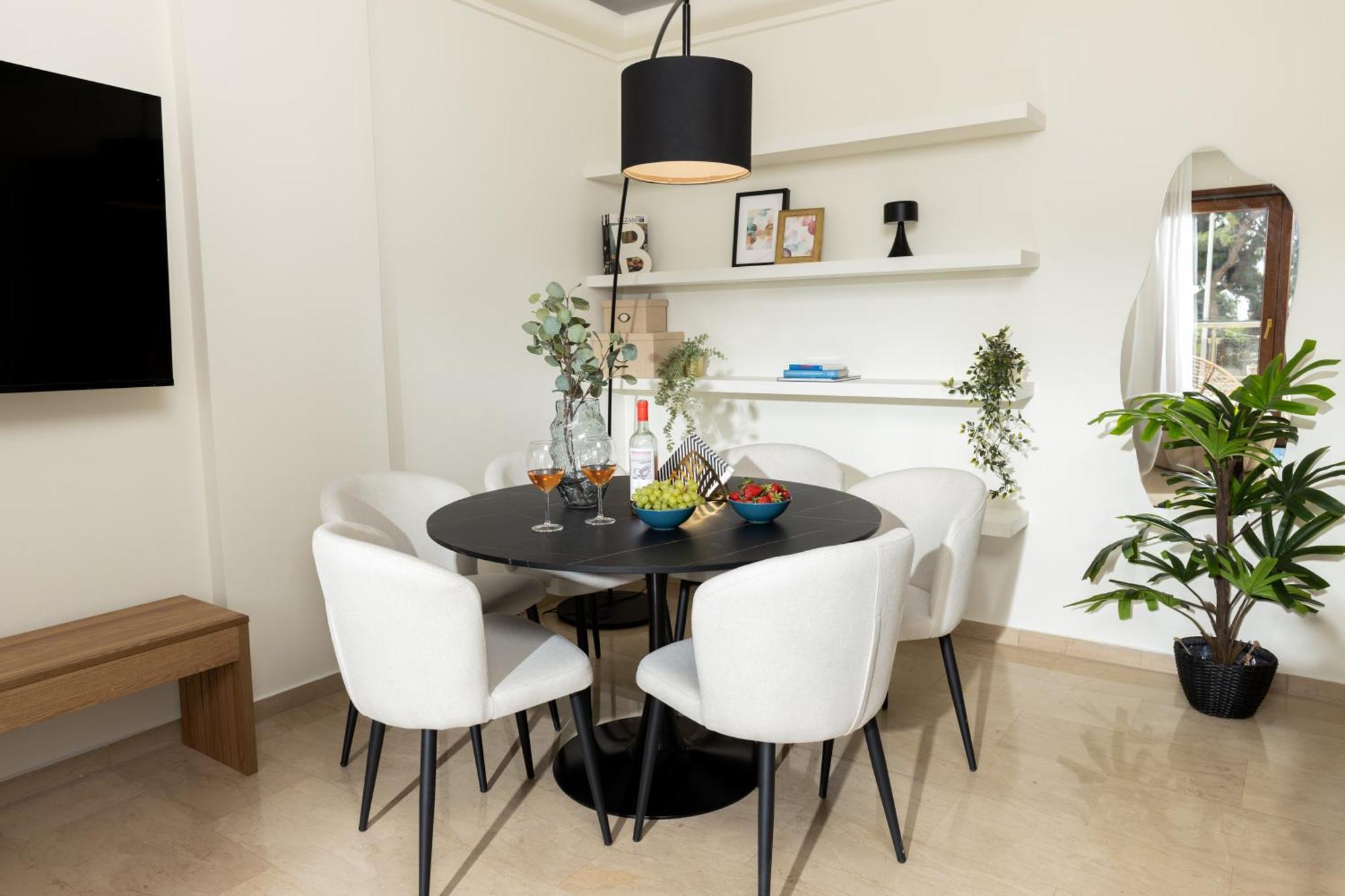 Champagne Sea View Apartment By Binobi! Soluň Exteriér fotografie