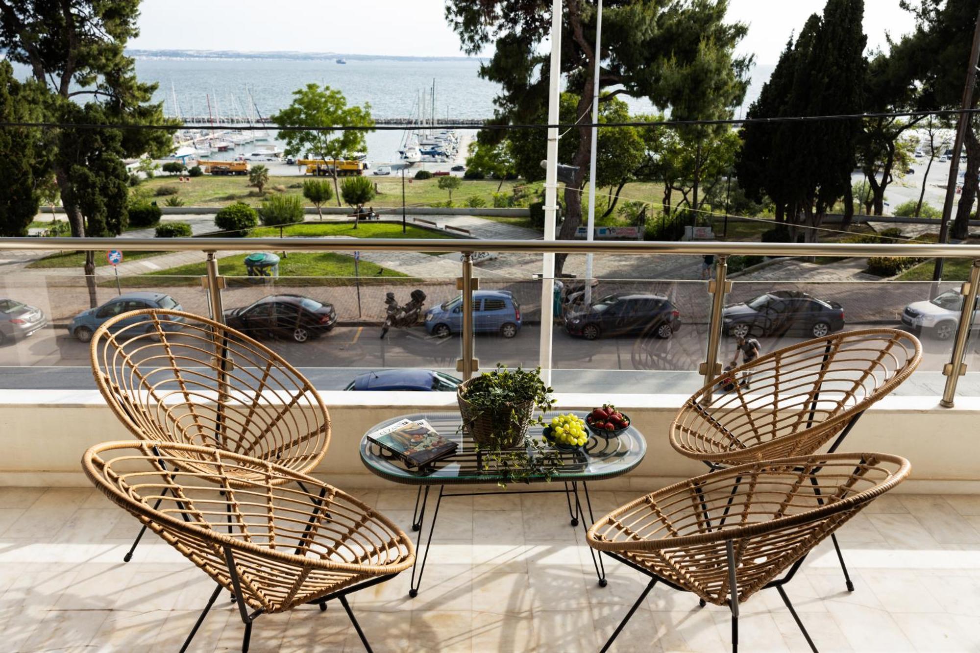 Champagne Sea View Apartment By Binobi! Soluň Exteriér fotografie